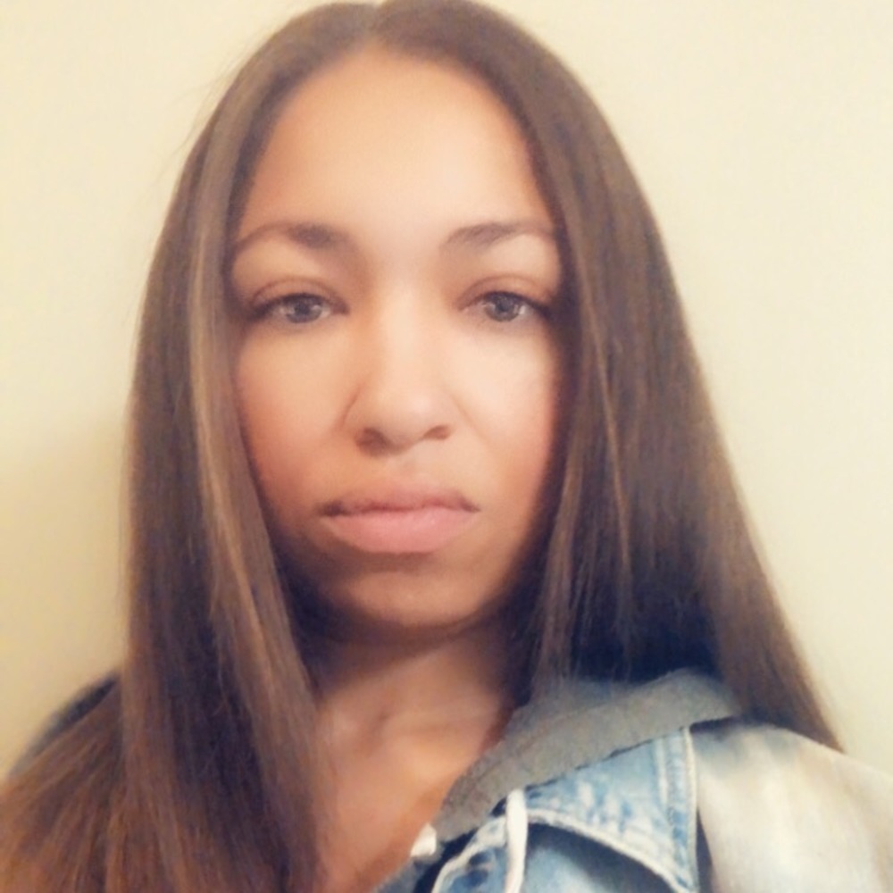 Meet your Posher, Maya